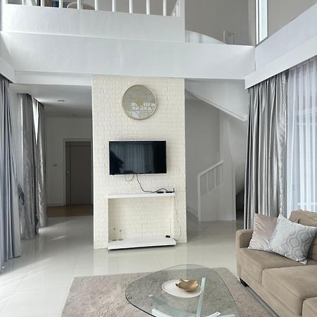 Holiday Pool Villa На Джомтьен Экстерьер фото